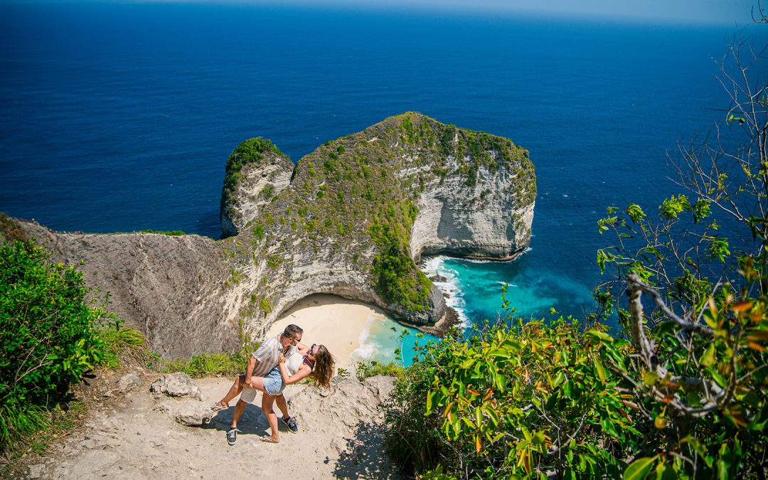 Kelingking Beach at Nusa Penida Island, Bali.