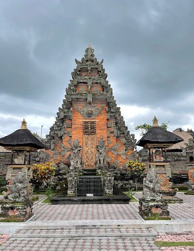 batuan temple - bali tour legendary